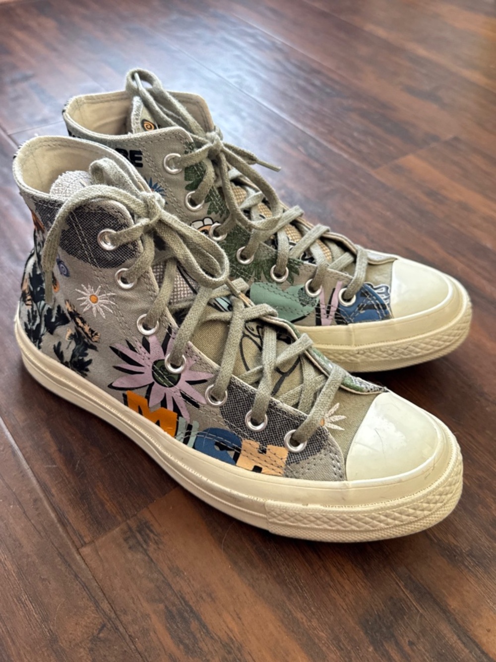 Women Converse Chuck 70 “Much Love” Shoes Sneakers High Top Sz 7.5